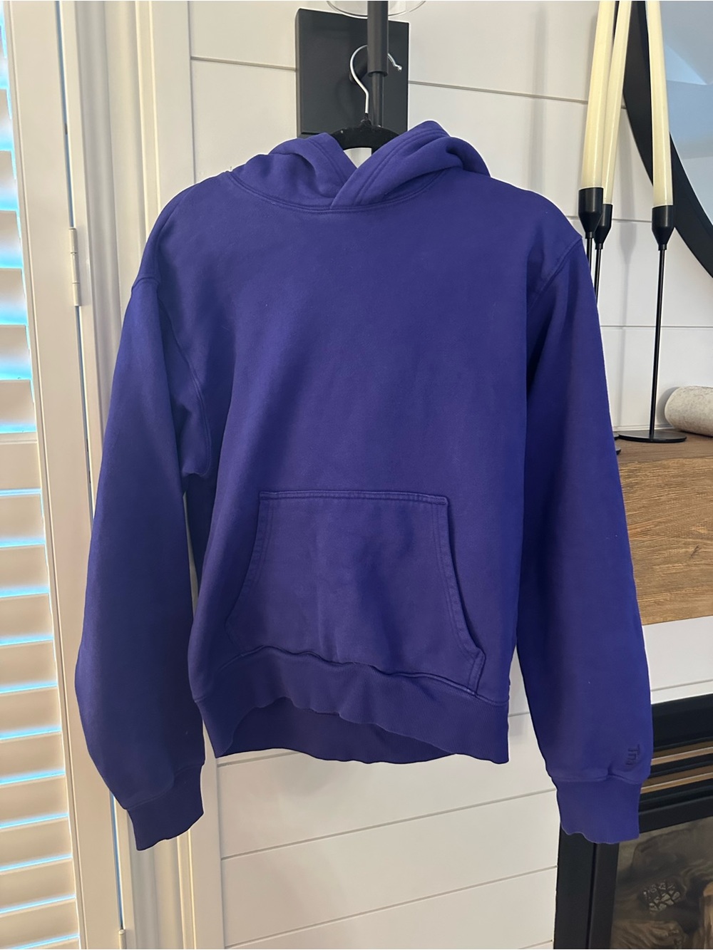 TNA COZY Perfect Fit Purple Pullover Hoodie Sweatshirt